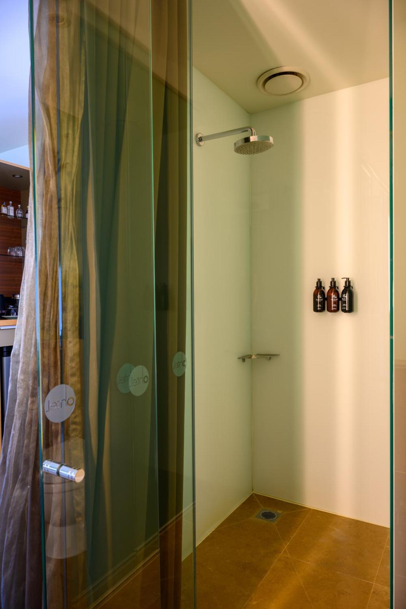 Hotel Ohtel Wellington Zewnętrze zdjęcie