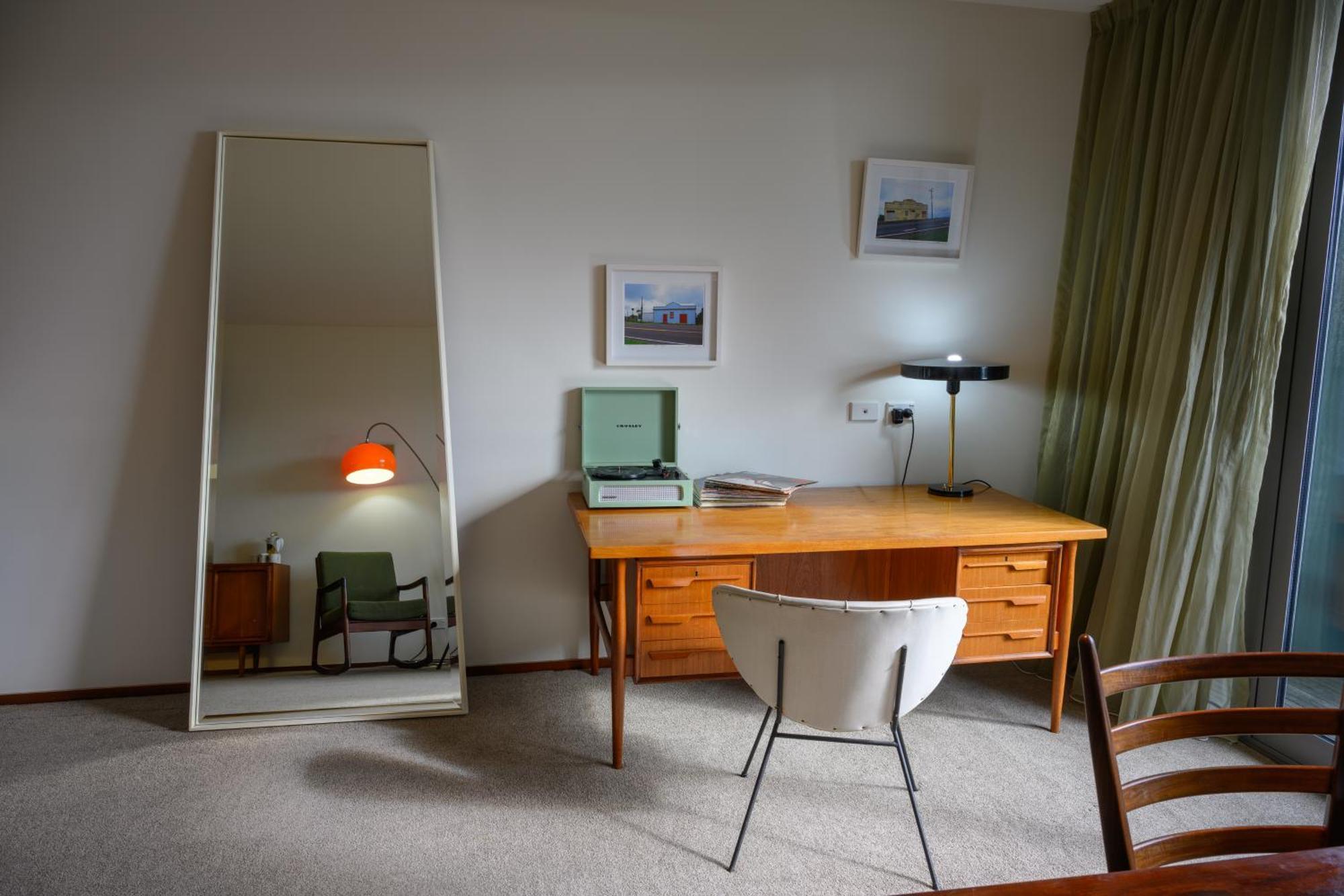 Hotel Ohtel Wellington Zewnętrze zdjęcie