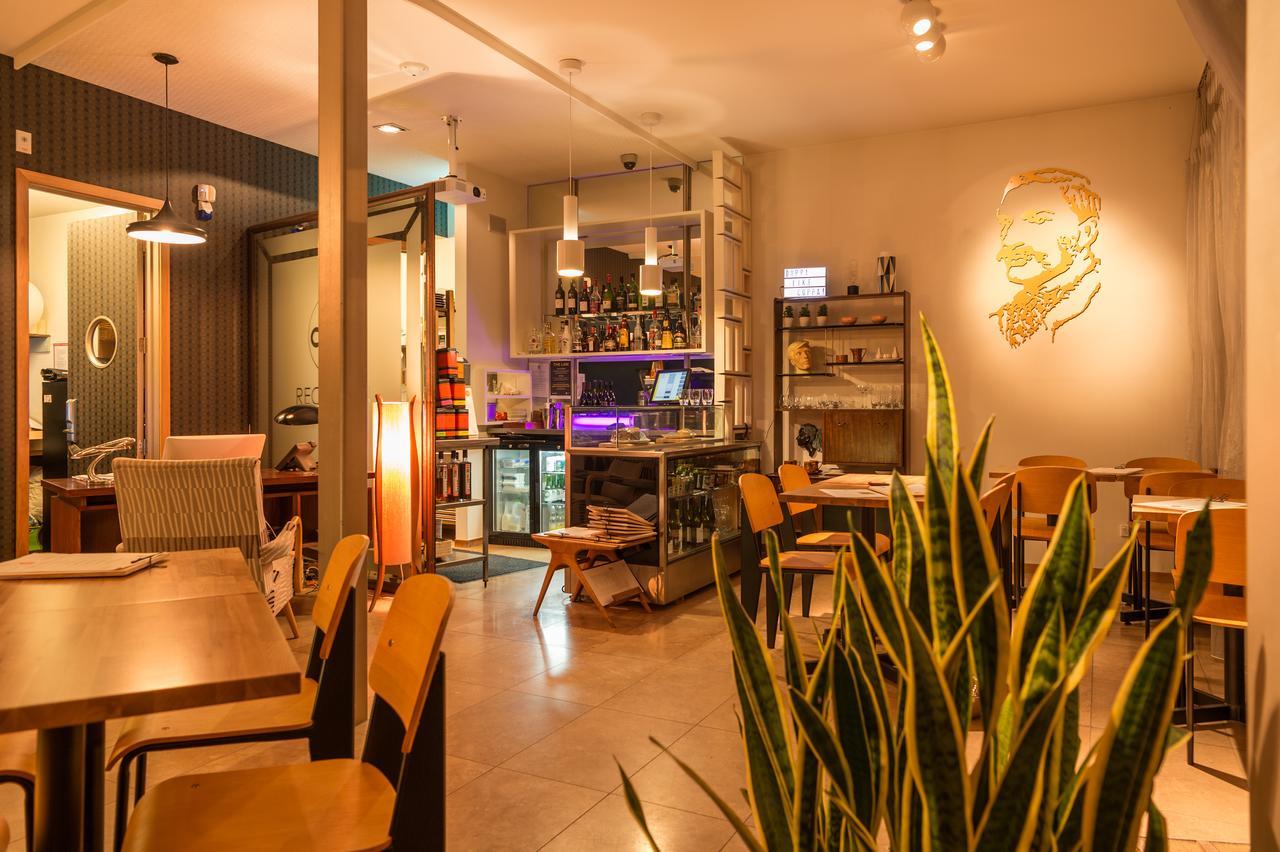 Hotel Ohtel Wellington Zewnętrze zdjęcie